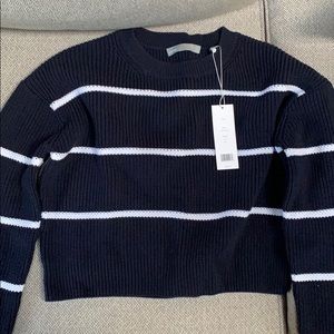 Vince cotton cropped crew each sweater size L